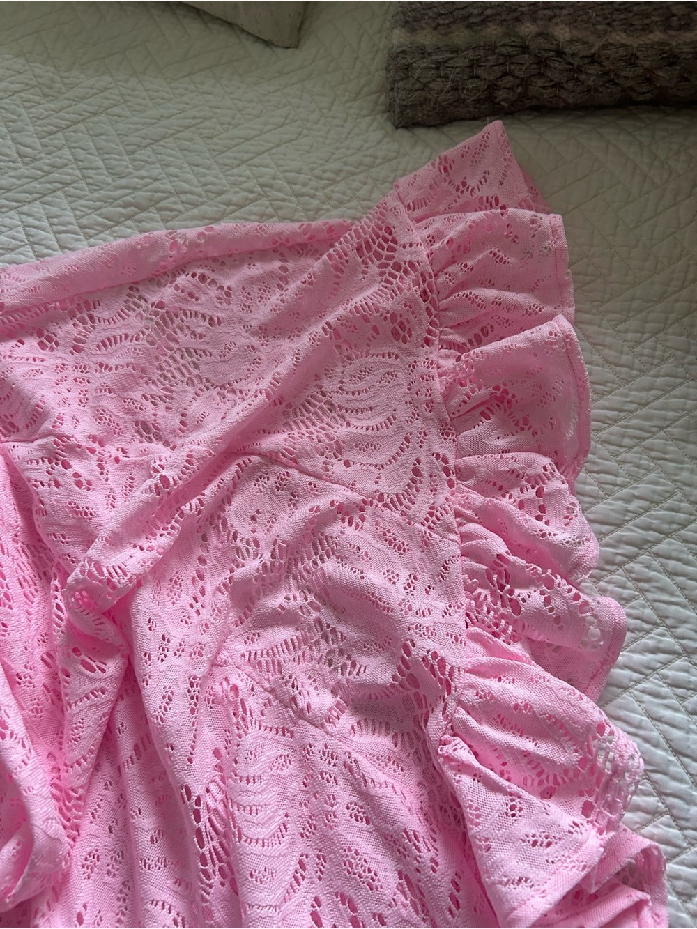 Lilly Pulitzer Atley Coverup in pink. Size S/M. Like new. - Picture 9 of 10